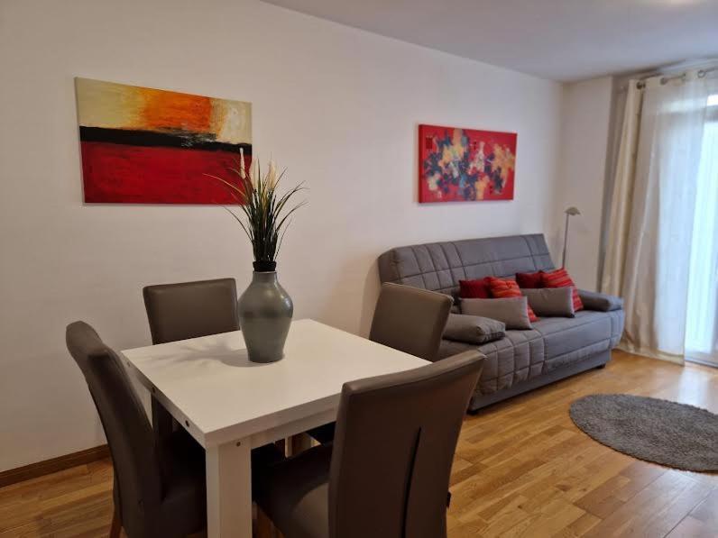 Apartamento Torres Valensiya Dış mekan fotoğraf